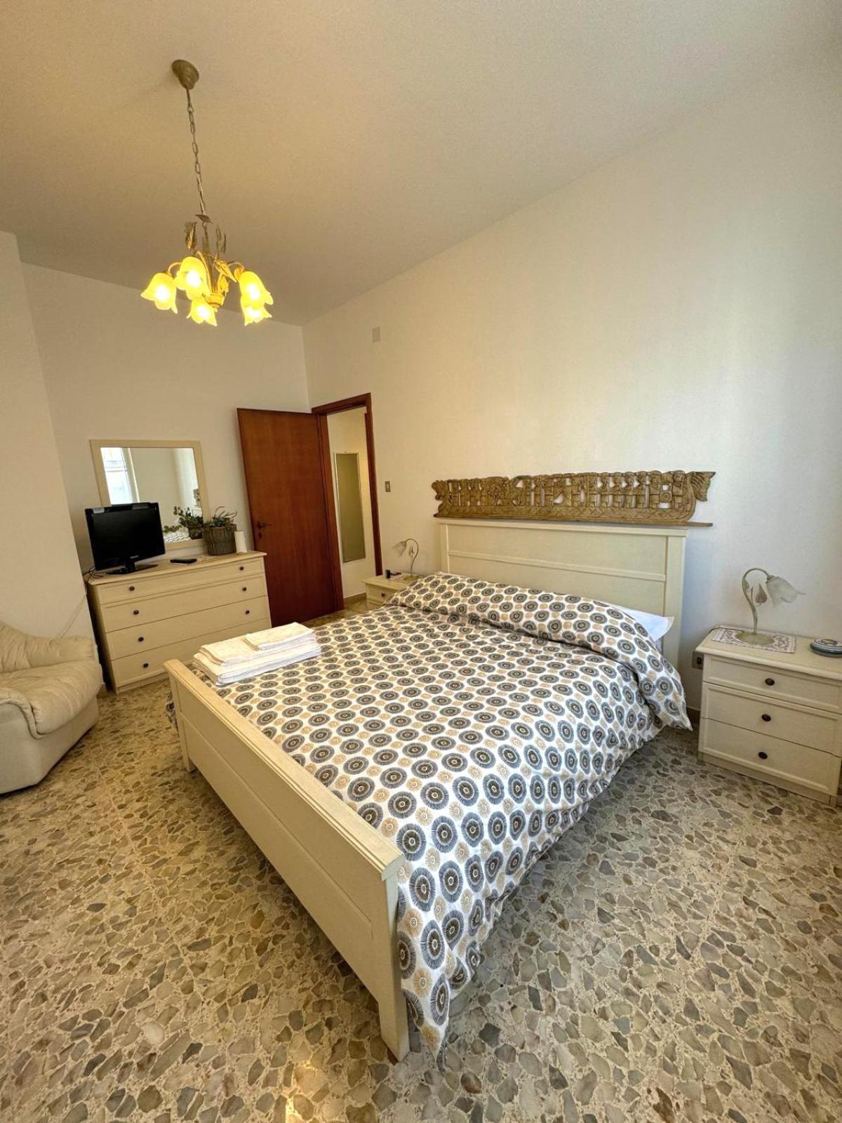 Margherita 64 Pescara Exteriör bild